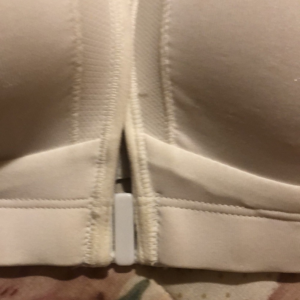 DANSKIN sport tee shirt bra - Picture 5 of 10